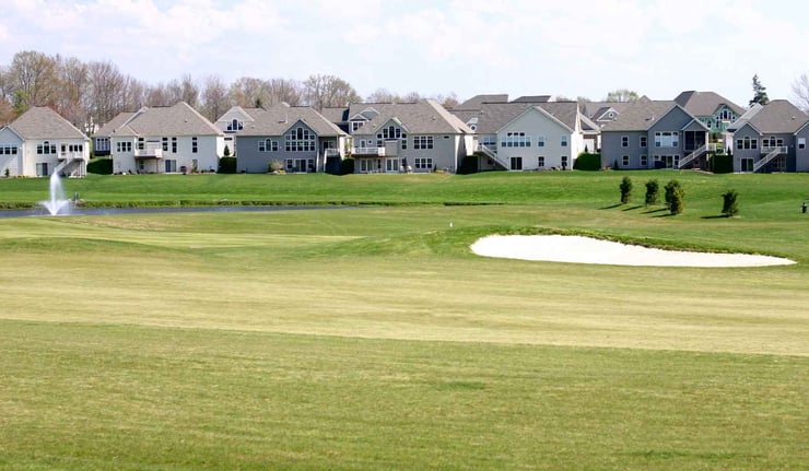 Residential homes in golf community