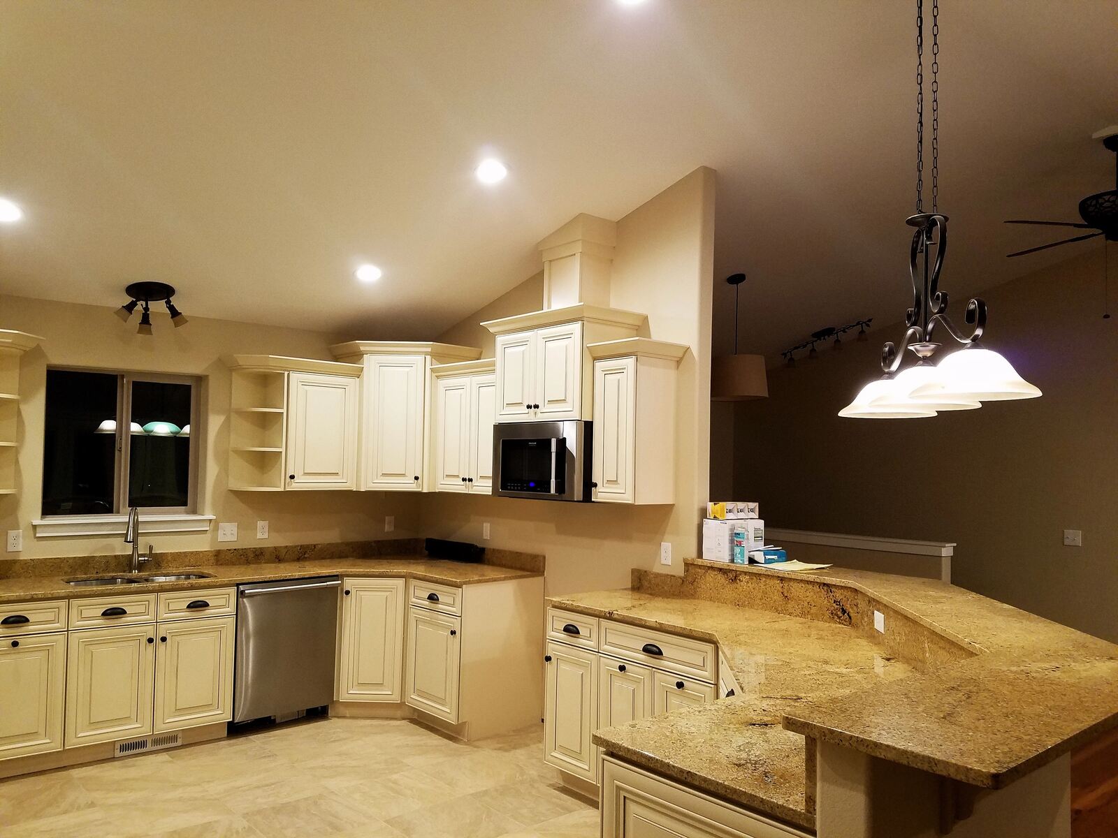 custom home kitchen warm colors in wyoming