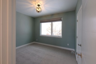 entrance-to-bedroom-in-custom-home-build-with-pendant-ceiling-light-and-window-1