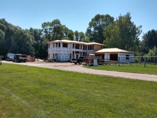 new-home-construction-outside-progress-view-of-framing-and-wrapping-1
