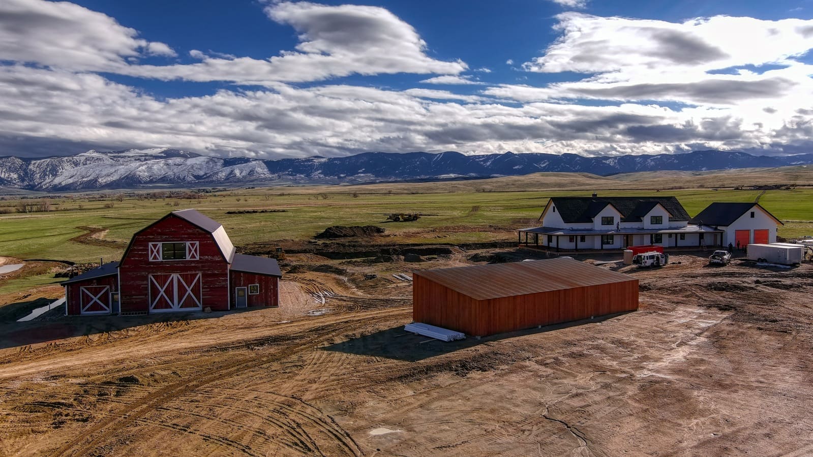 Custom home, barn, and barn garage in Wyoming